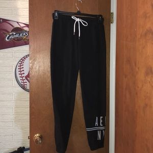 black, aeropostale joggers